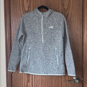 Women’s pullover jacket